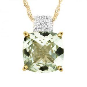 Woman's Diamond & Amethyst Necklace